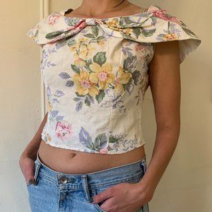 Vintage Paquette Too! Wide-Collar Floral Crop Top